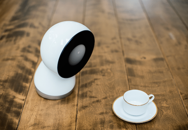 Jibo : ce robot compagnon souhaite faire partie de votre famille