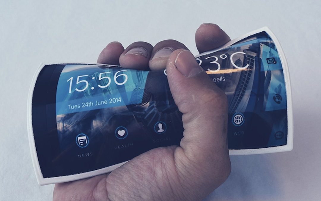 Portal : un smartphone flexible, waterproof et incassable pour 350 euros !