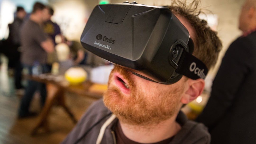 En 2015, vous devez essayer les casques de réalité virtuelle !