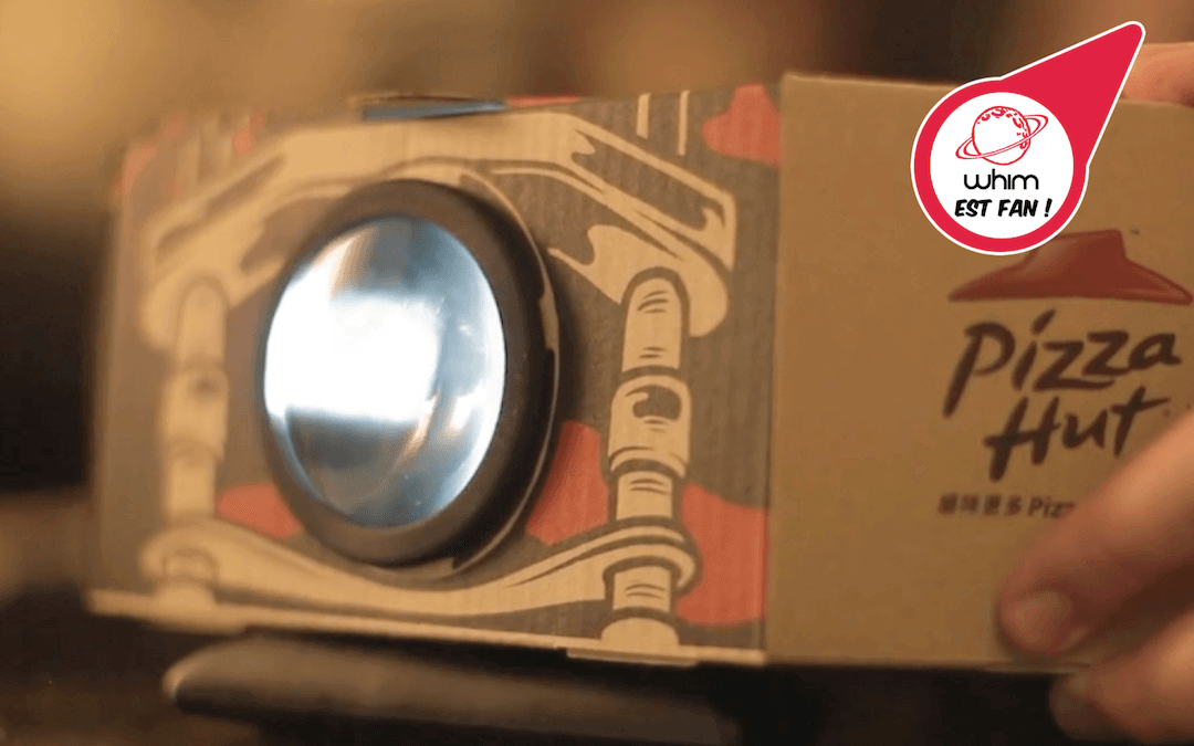 Comment transformer une boîte à pizza en vidéoprojecteur ?